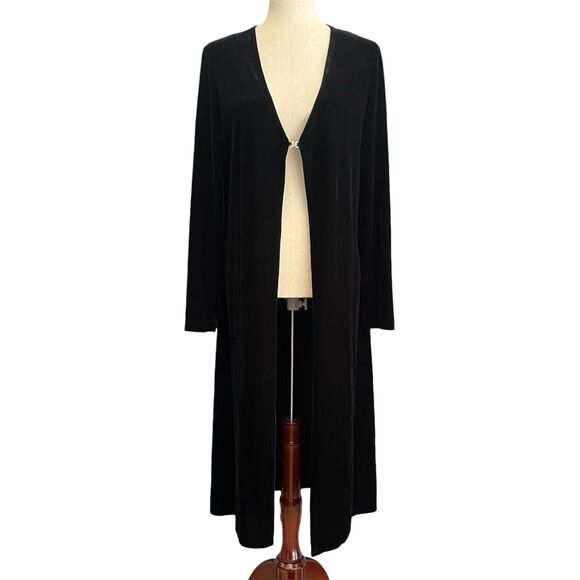 JS Collections Long Black Velvet Duster L Rhinestone Clasp Witchy Opera Vintage - Picture 3 of 13